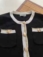 Load image into Gallery viewer, Winter Top-Bust 34