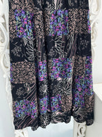 Load image into Gallery viewer, Vintage Patch Skirt-Waist 38 to 46