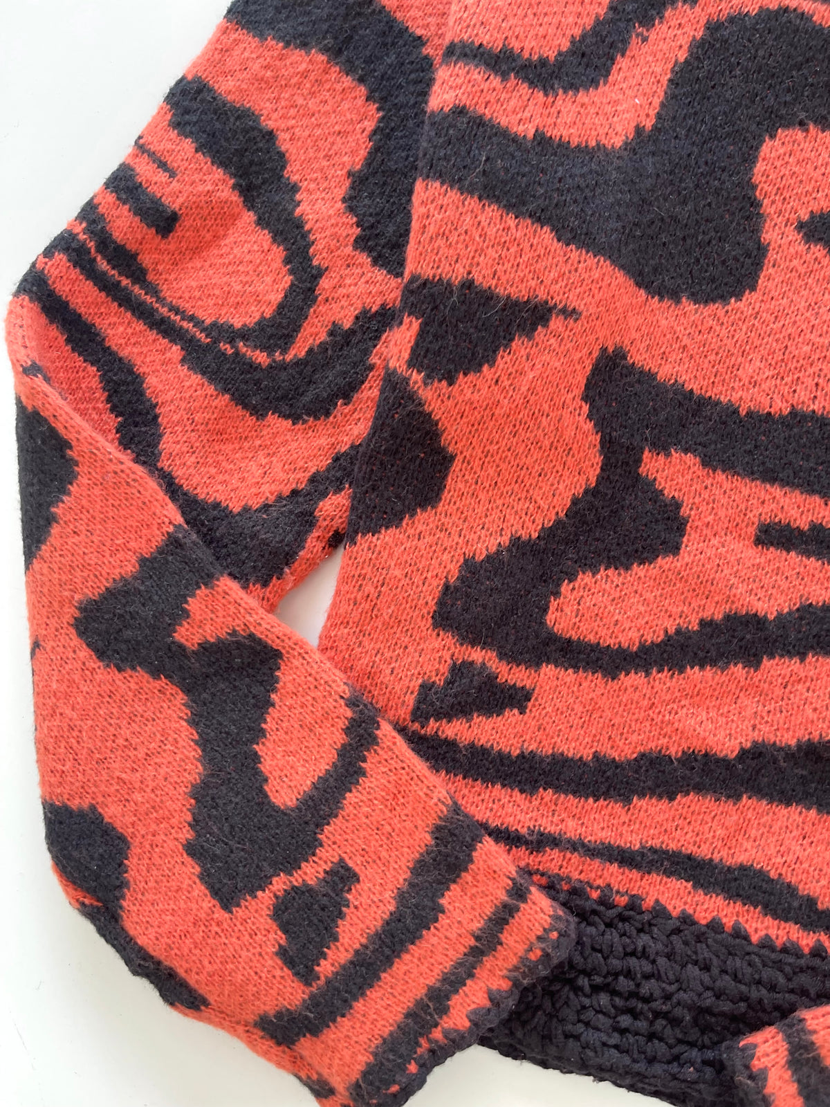 Qed london Chunky Pinterest Sweater-Bust 38