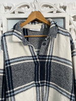 Load image into Gallery viewer, Super Thick Shacket-Chest 54