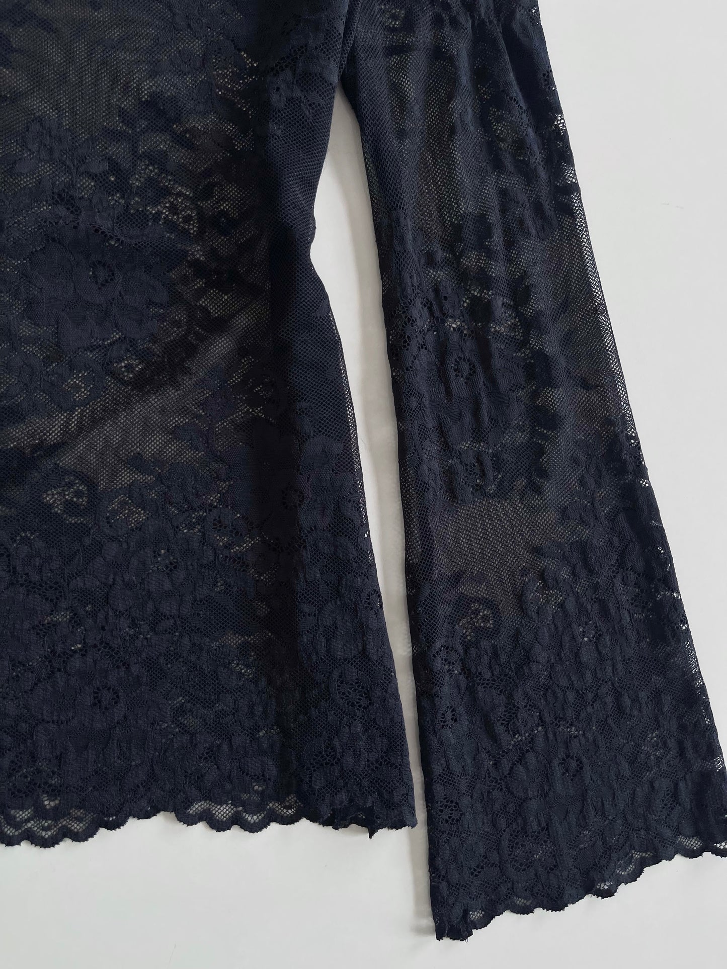 Intimissimi Sheer Top-Bust 36 to 38