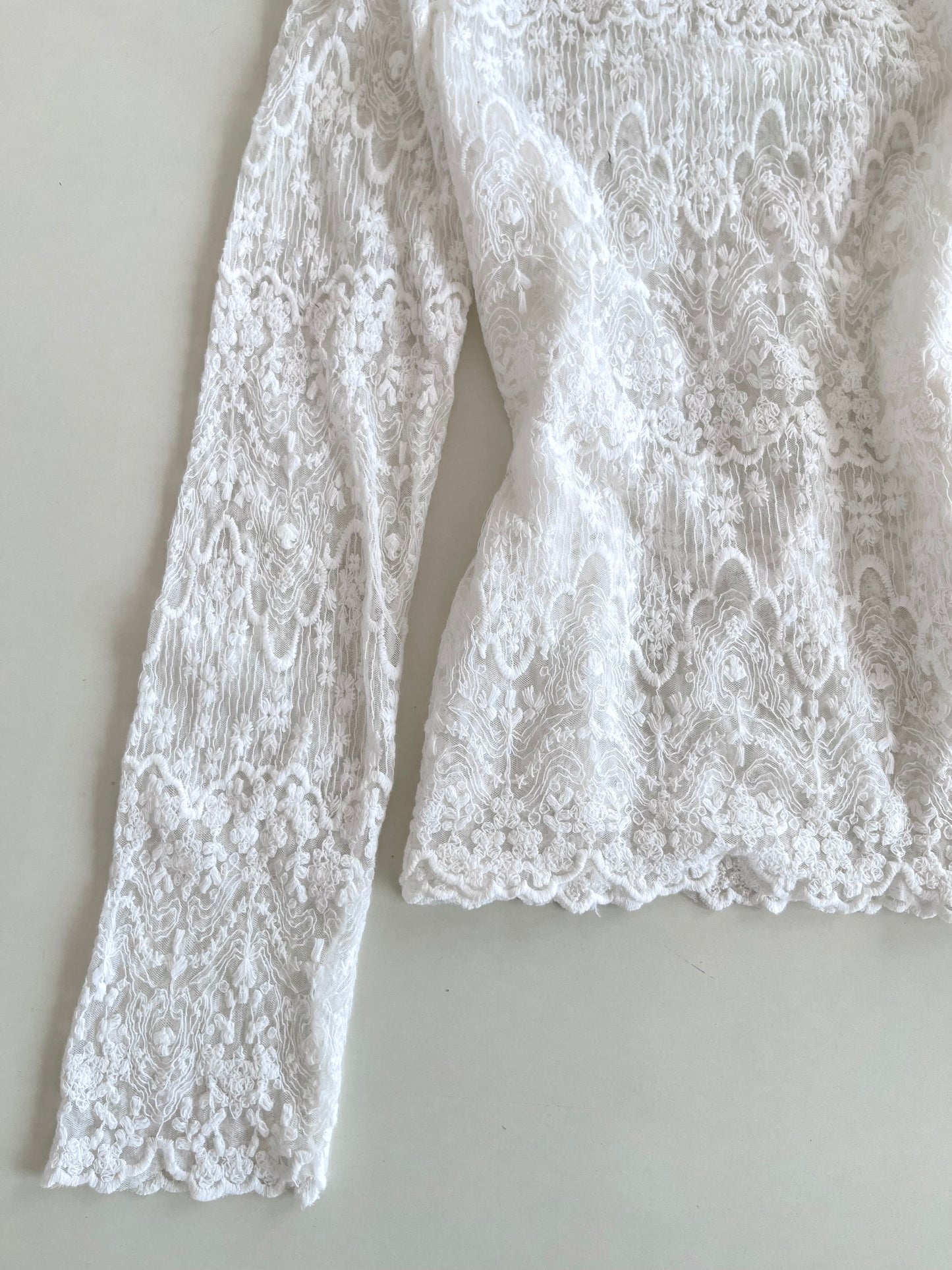 Victoria’s Lace Top-Bust 34