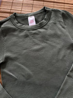 Load image into Gallery viewer, Pre Winter Top-Bust 28 to 32