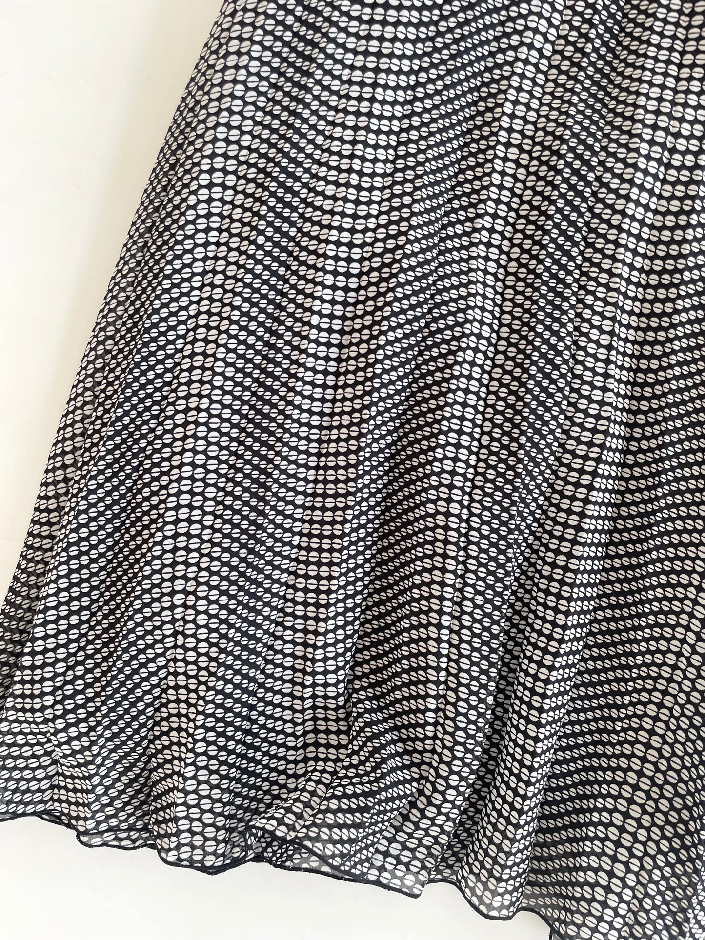 E Basics Skirt-Waist 32