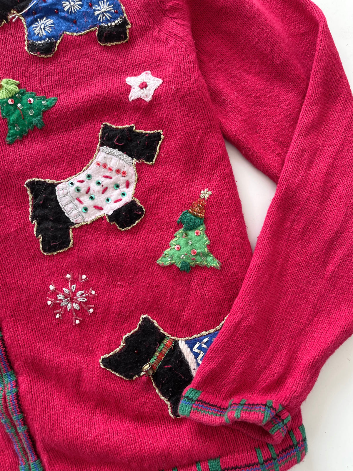 Heirloom Collectibles Christmas Embroidered Zipper Sweater-Bust 46