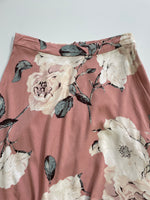 Load image into Gallery viewer, Dynamite cotton Skirt-waist 24