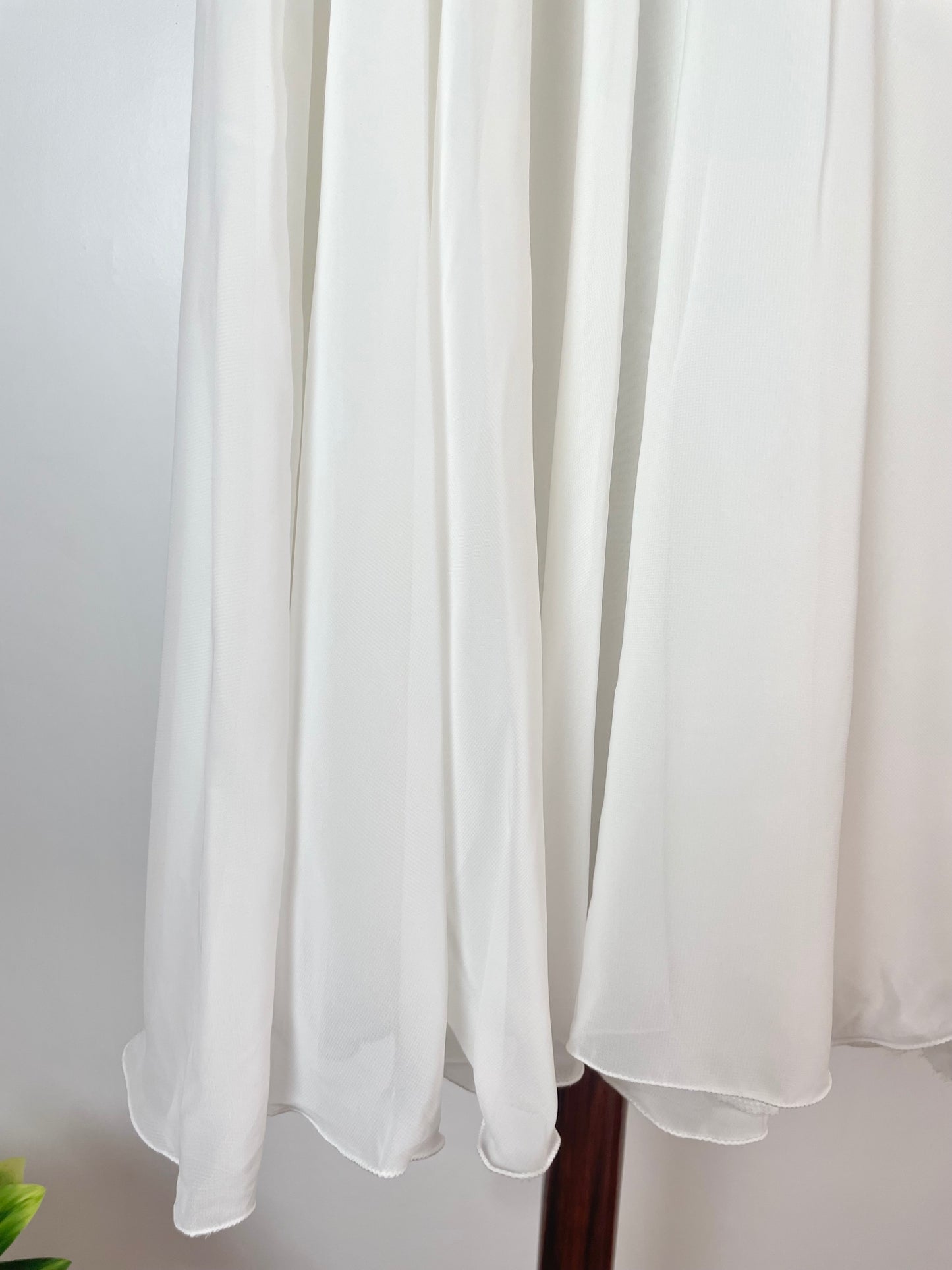 Prairie White Skirt-Waist 26 to 30