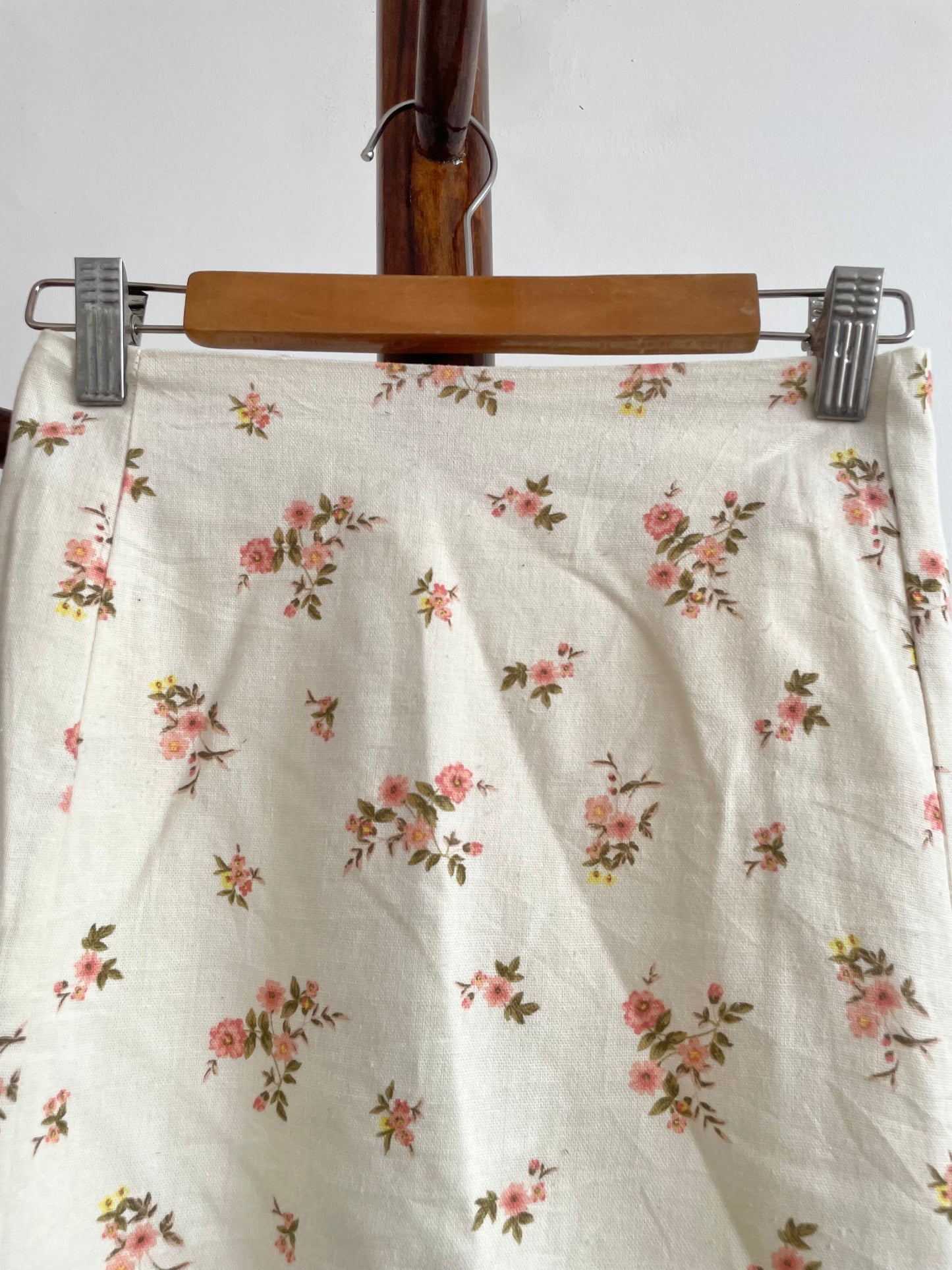 Audrey’s Linen Rayon Skirt-Waist 30