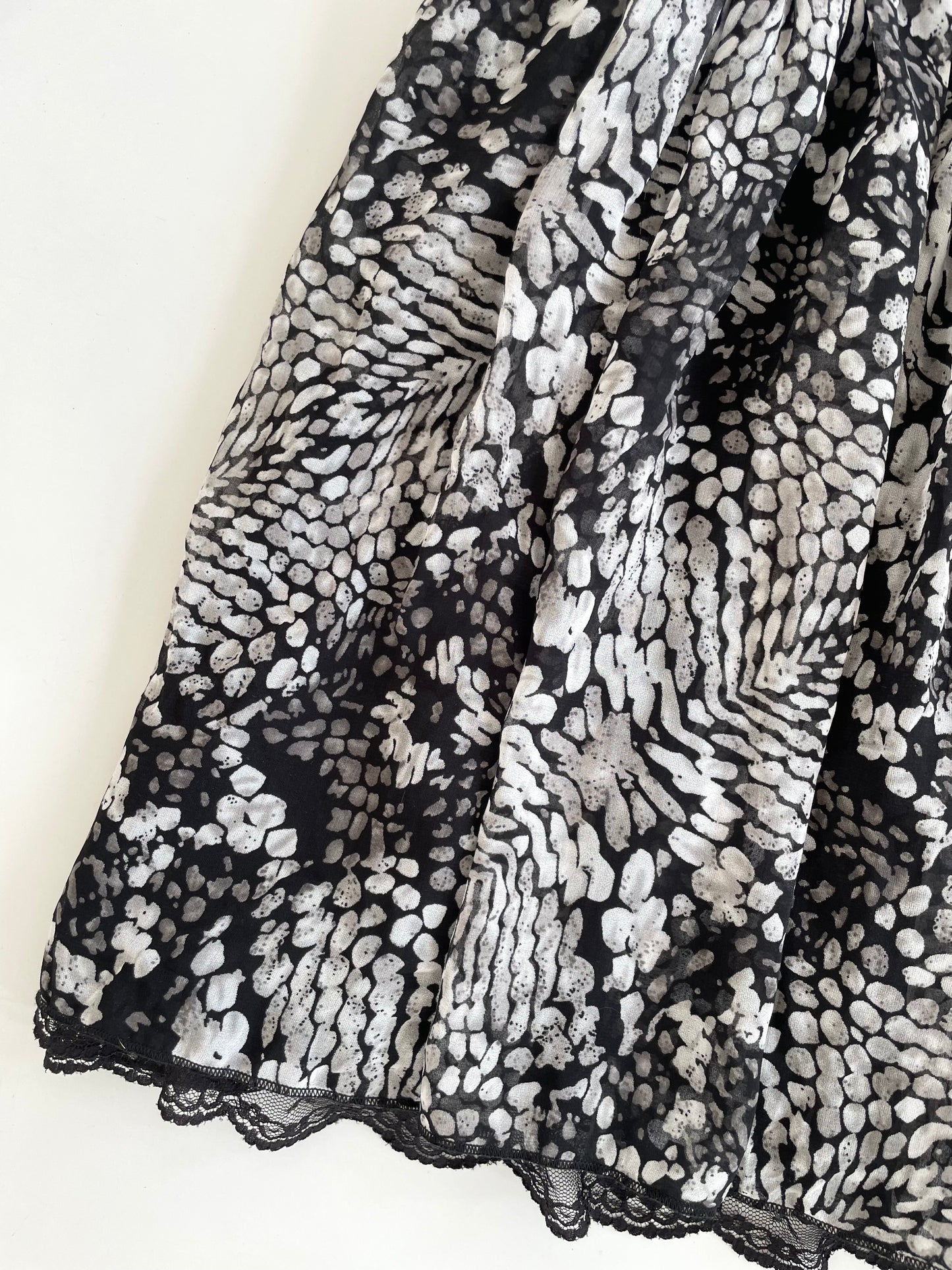 Vintage Skirt-Waist 28 to 30