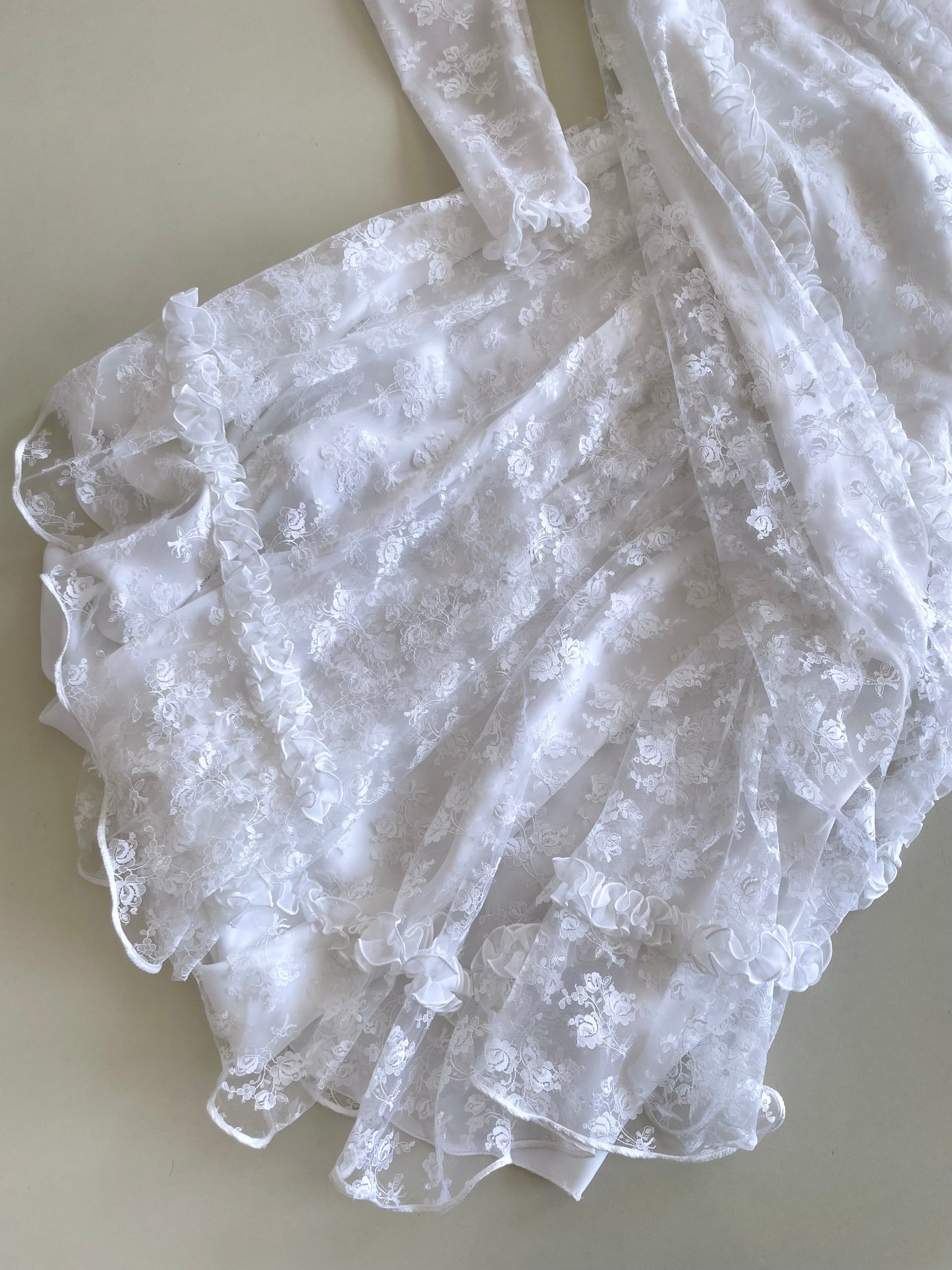Lacy Dress-Bust 32