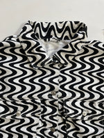 Load image into Gallery viewer, H&m Denim Jacket - Bust 46