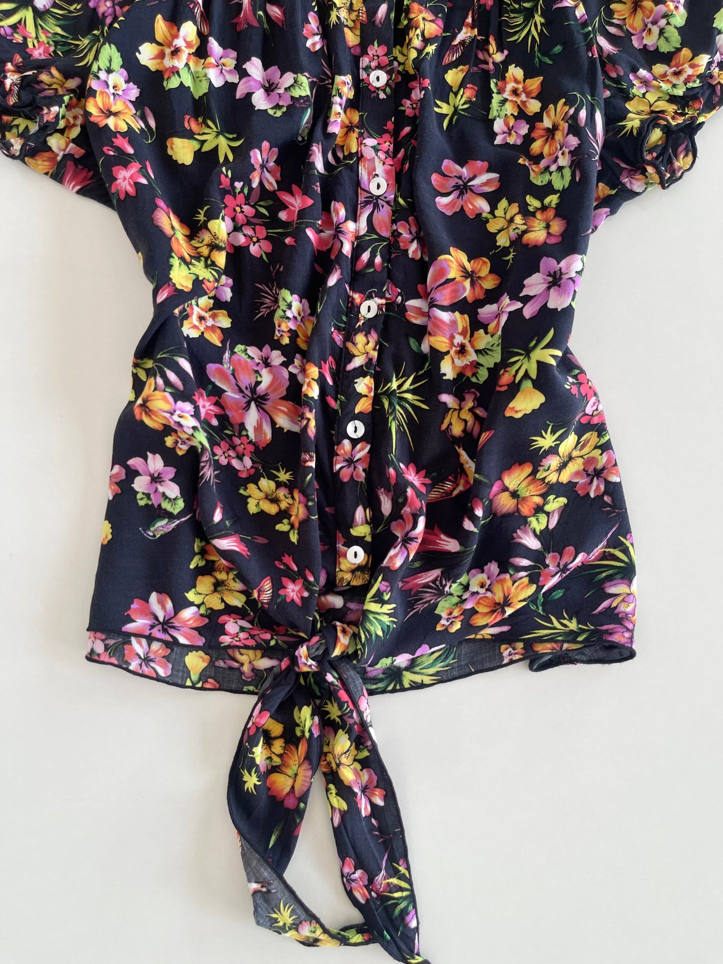 Amisu Floral Shirt-Bust 40