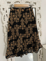 Load image into Gallery viewer, Vintage Skirt -waist 30