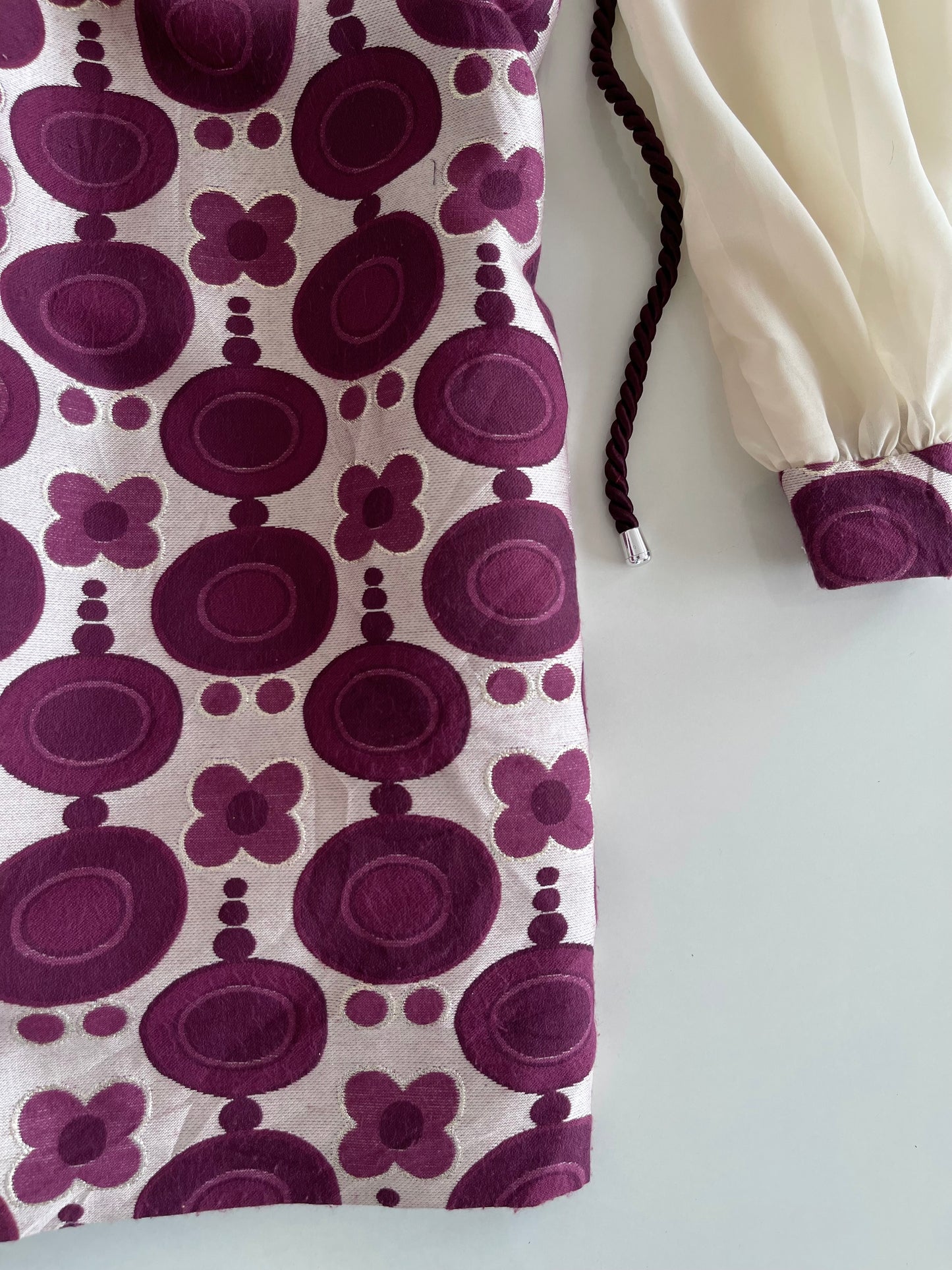 Dralon Nouveute Jacquard Dress-Bust 42