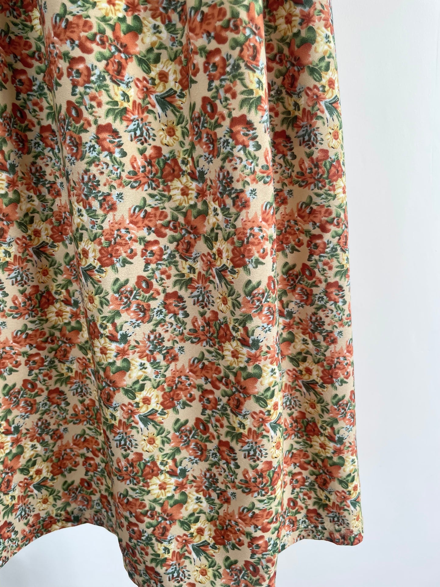 Floral Vintage Skirt-Waist 24 to 28