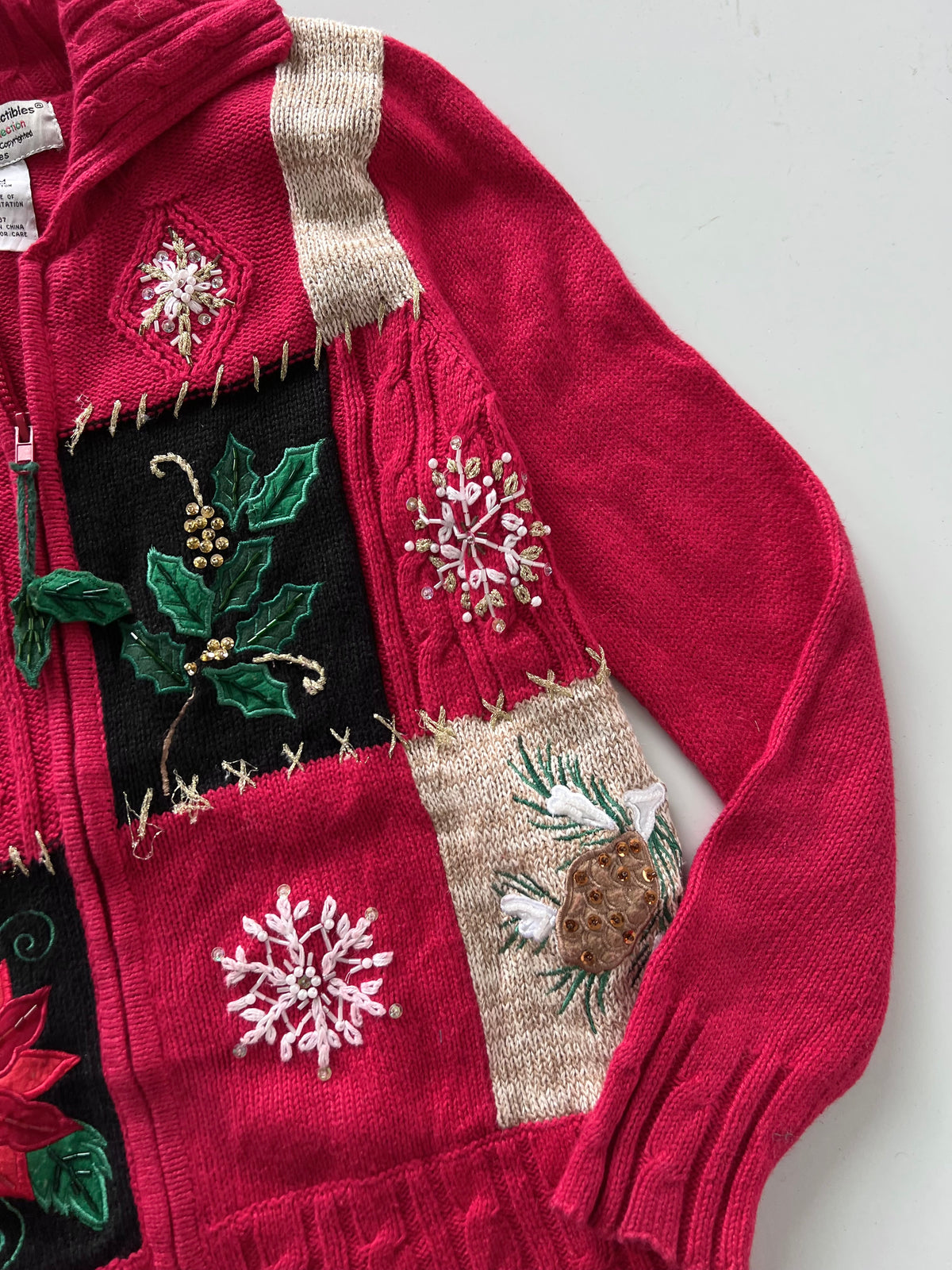 Heirloom Collectibles Embroidered Zipper Sweater-Bust 40