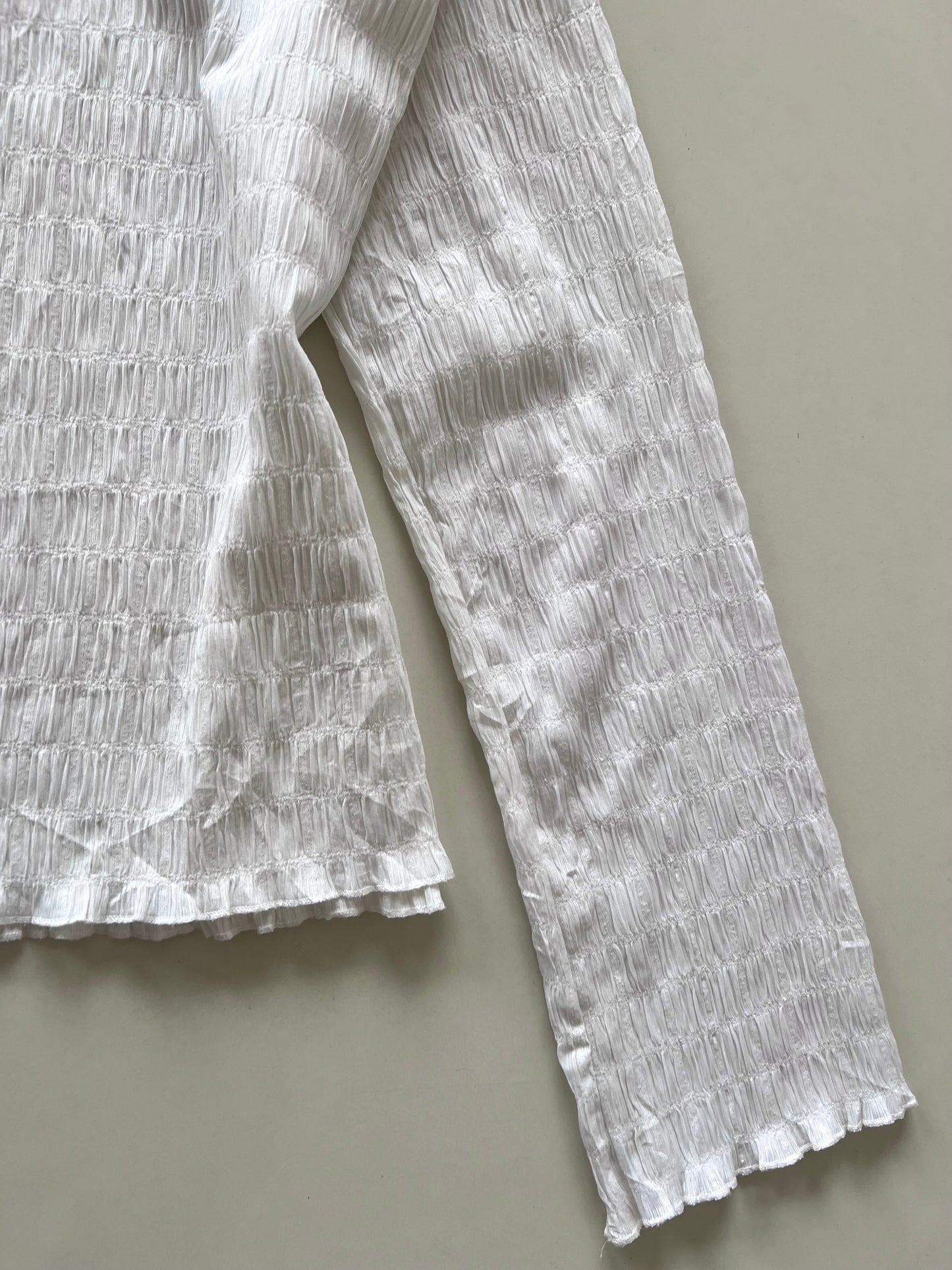 C&A White Top-Bust 42 to 44