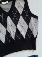 Load image into Gallery viewer, Chunky Sweater Vest-Bust 34