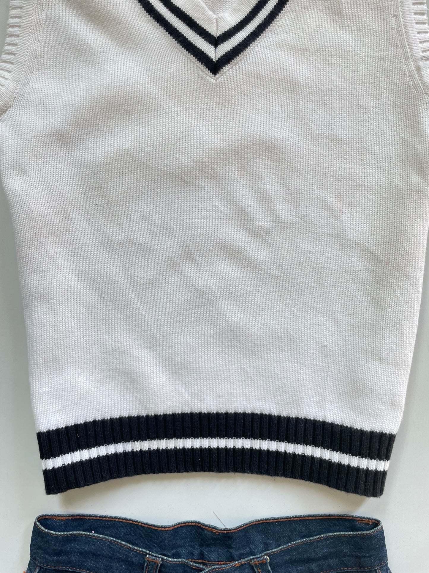 Chunky Sweater Vest-Bust 34