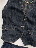 Load image into Gallery viewer, Vintage Waistcoat-Bust 44