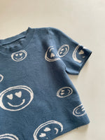 Load image into Gallery viewer, Smiley Top-Bust 30 to 32