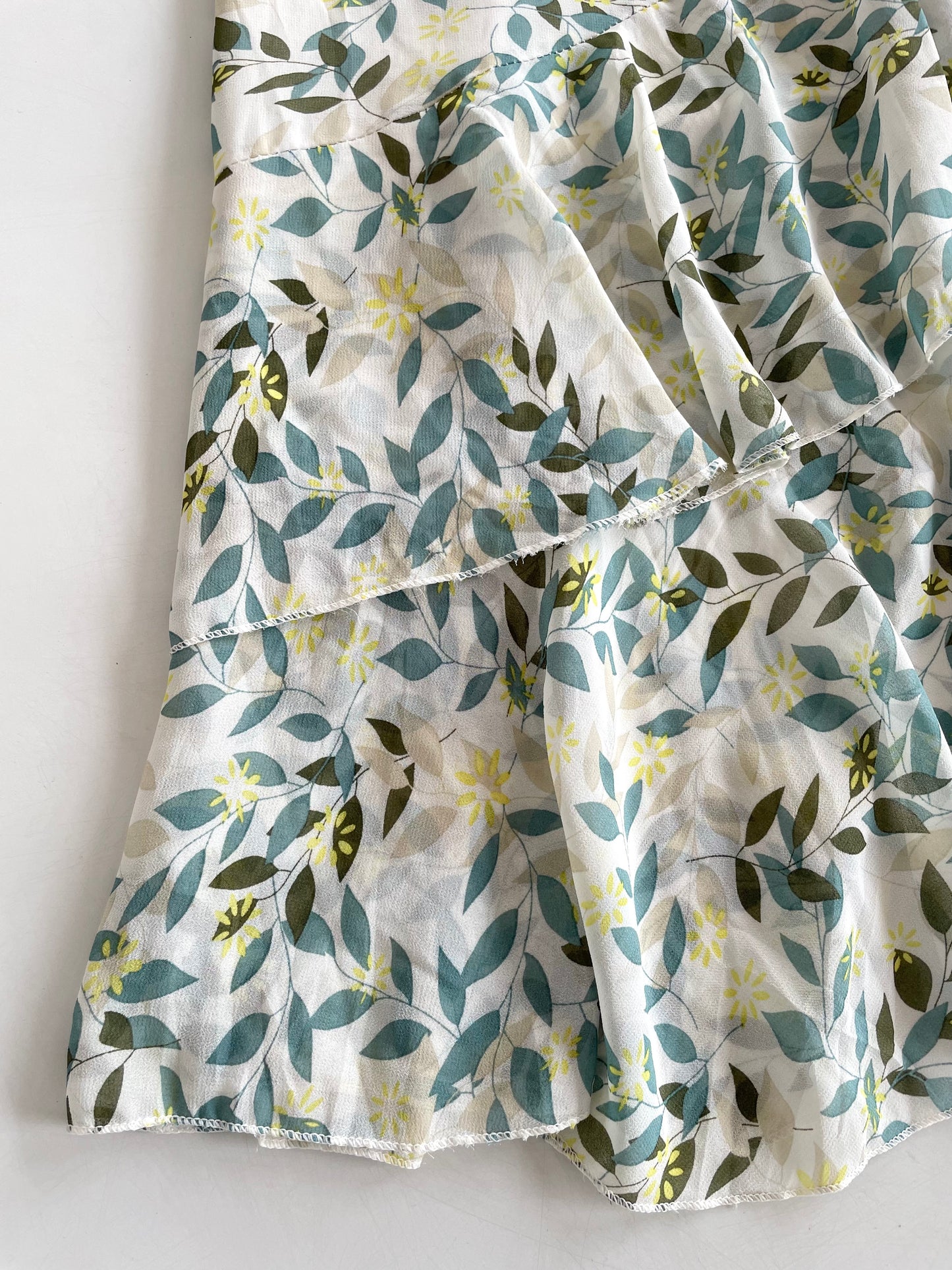 Leafy Ruffle Skirt-Waist 26 to 30