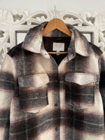 Load image into Gallery viewer, H&M Thick Warm Shacket-Chest 40