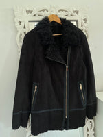 Load image into Gallery viewer, Thick Fur Lined Sherpa Jacket-Bust 42