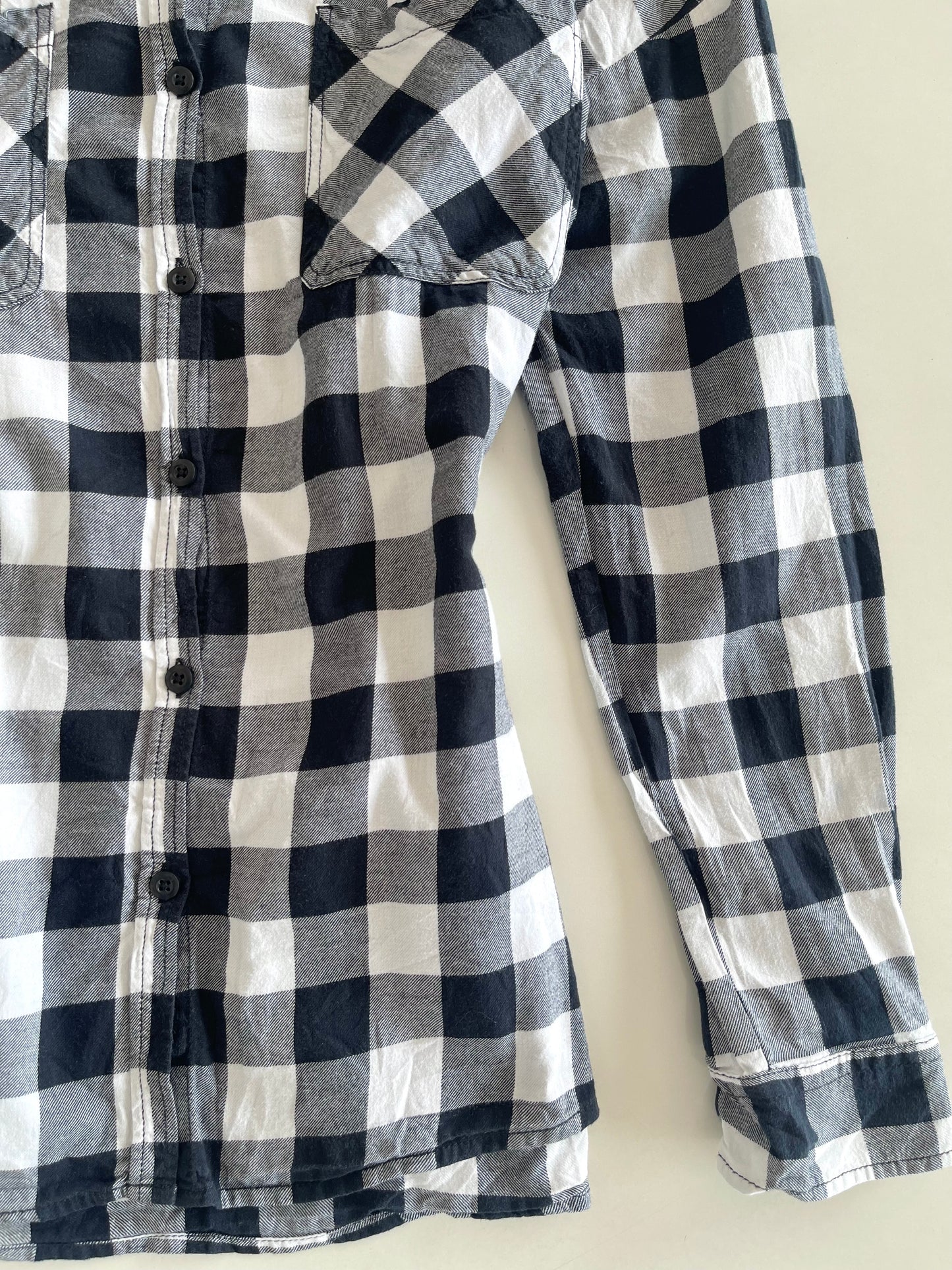 Deluxurious Shirt-Bust 44