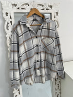 Load image into Gallery viewer, Super Thick Shacket-Chest 46