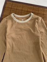 Load image into Gallery viewer, H&M Cozy Winter Top-Bust 28 to 32