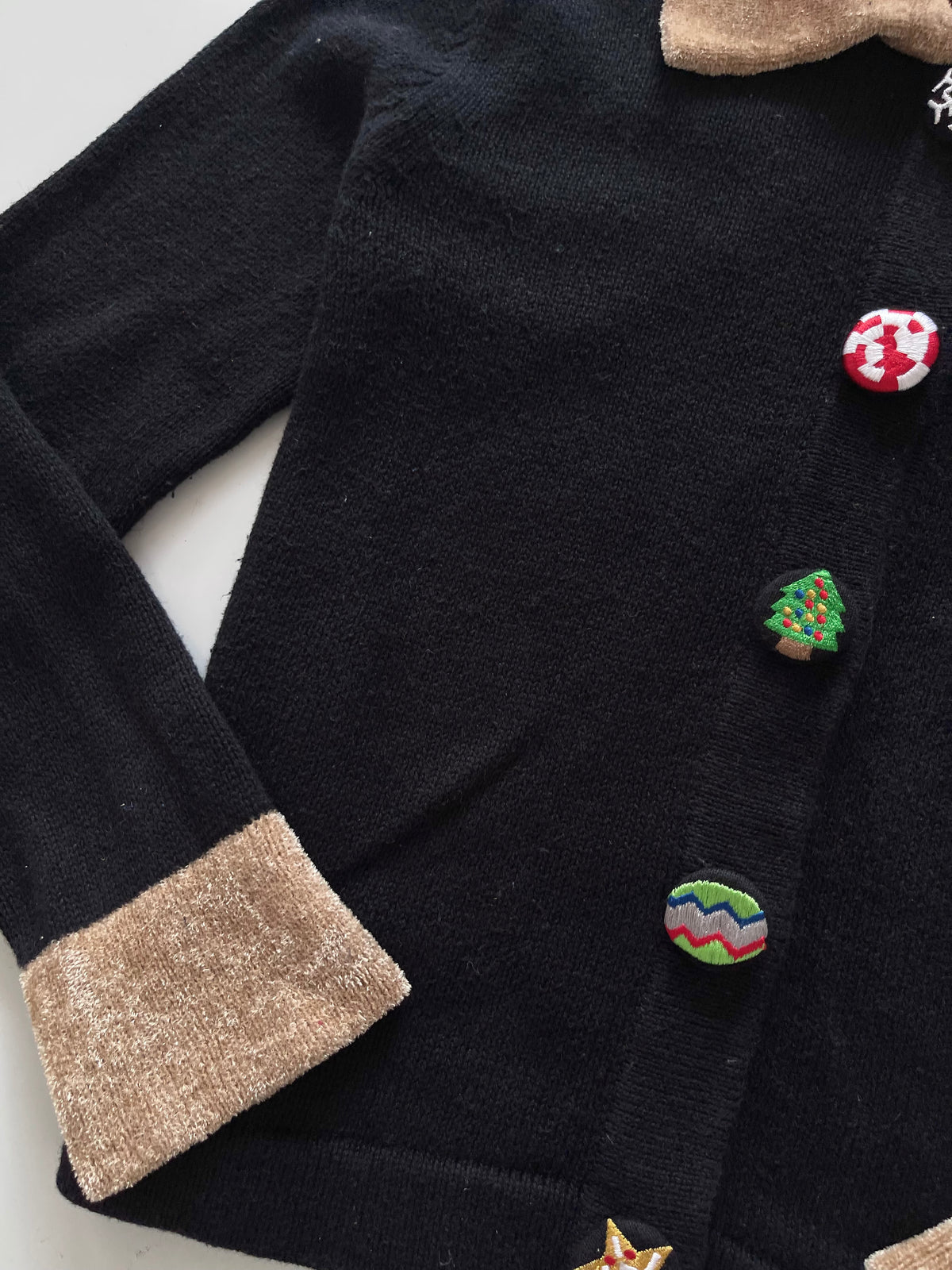 Mercer Street Studio Embroidered Christmas Cardigan Sweater-Bust 40