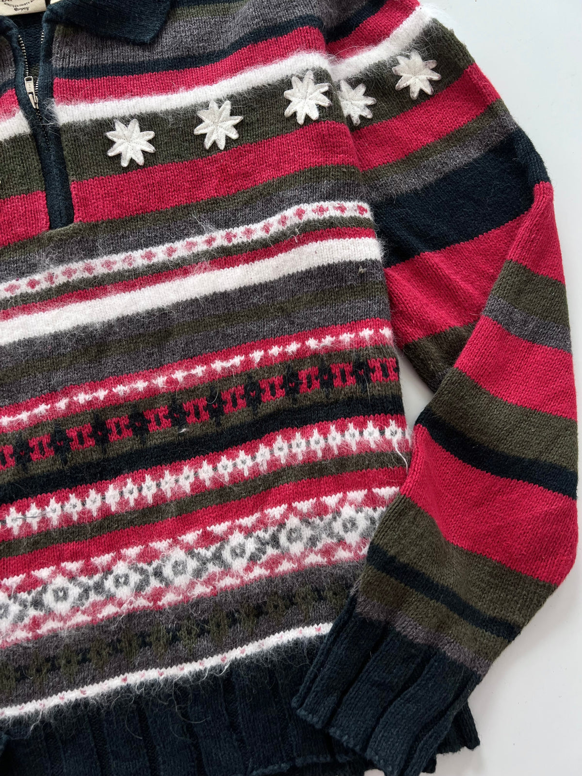 BMoss Embroidered Sweater-Bust 40