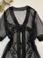 Load image into Gallery viewer, Vintage Top-Bust 42