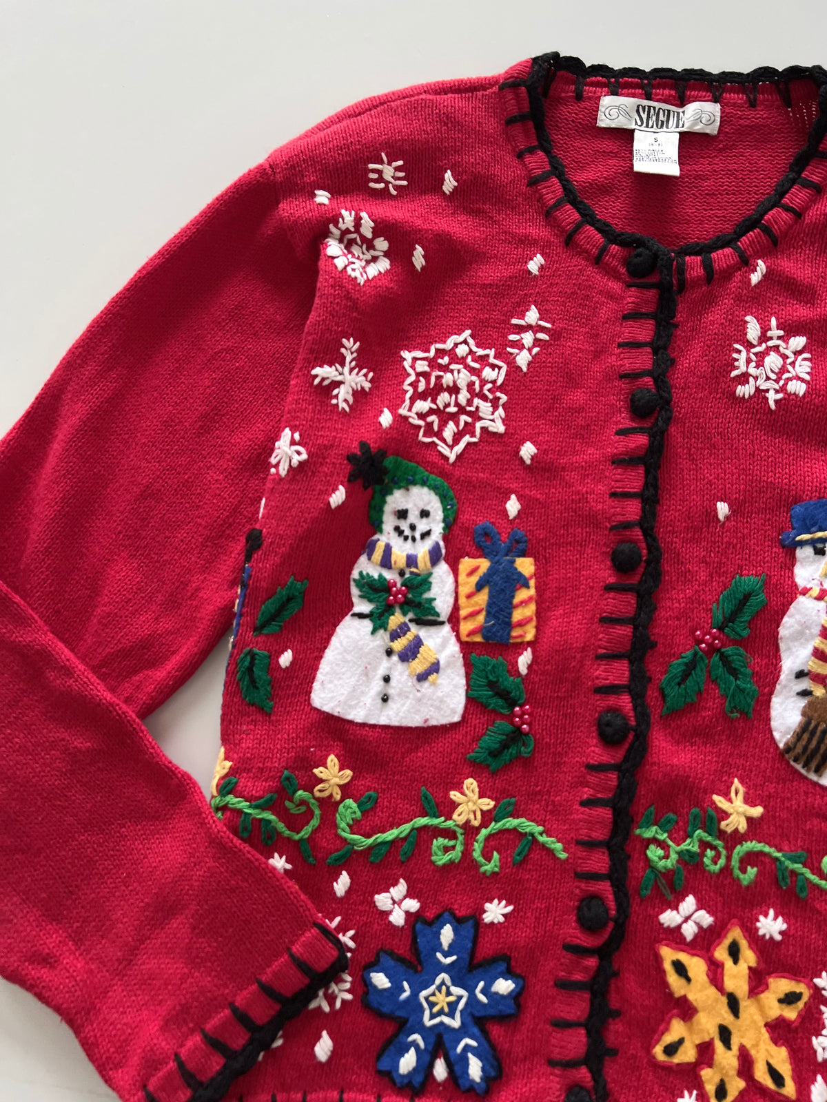 Segue Christmas Sweater-Bust 40