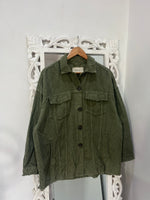 Load image into Gallery viewer, Stradivarius Corduroy Shirt-Chest 48