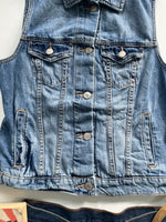 Load image into Gallery viewer, Old Navy Vintage Waistcoat-Bust 32