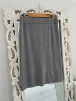 Load image into Gallery viewer, Banana Republic Warm Tweed Skirt-Waist 28 to 32
