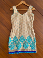 Load image into Gallery viewer, Sweetheart Neck Embroidered Kurta-Bust 30