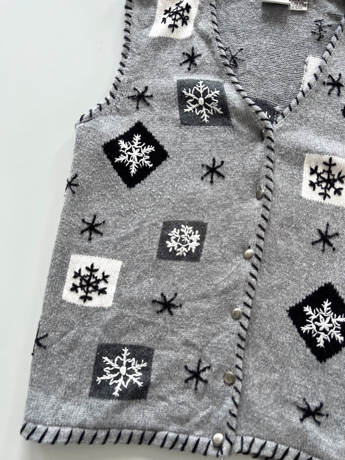 Cj Banks Embroidered Sweater Vest-Bust 50
