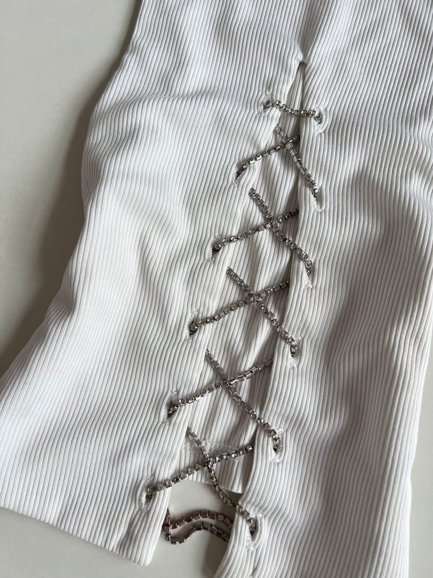 Amisu Rhinestone Top-Bust 26 to 28