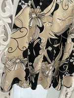 Load image into Gallery viewer, Vintage Skirt -waist 32