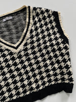 Load image into Gallery viewer, Soft Sweater Vest-Bust 46