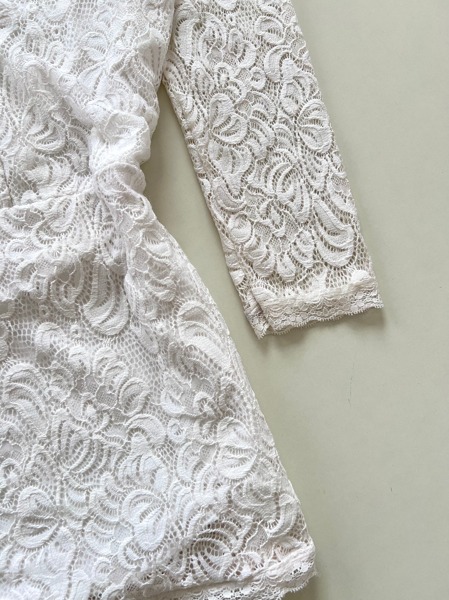 Tissaia Lacy Top-Bust 36