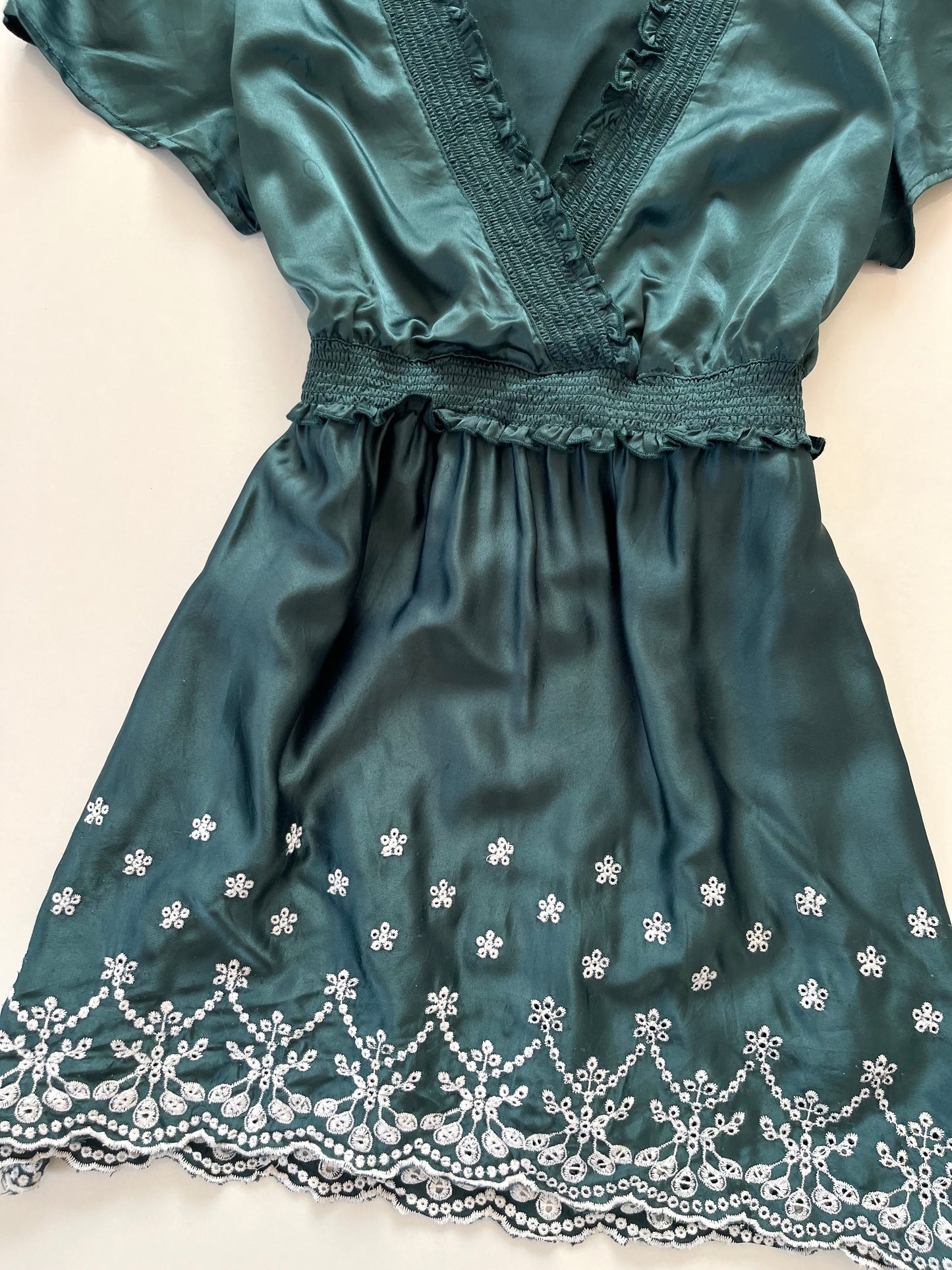 Vintage Embroidered Top-Bust 34