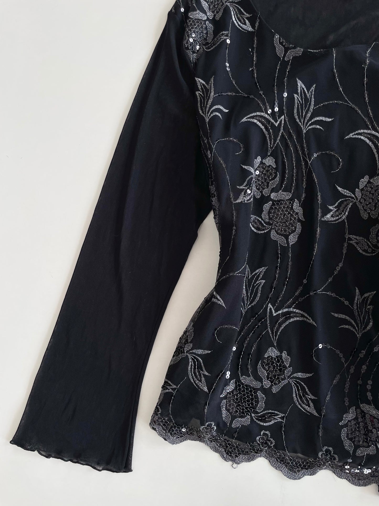 Brillante Sheer Embroidered Vintage Top-Bust 44
