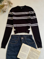 Load image into Gallery viewer, Guess Cozy Winter Top-Bust 30 to 32