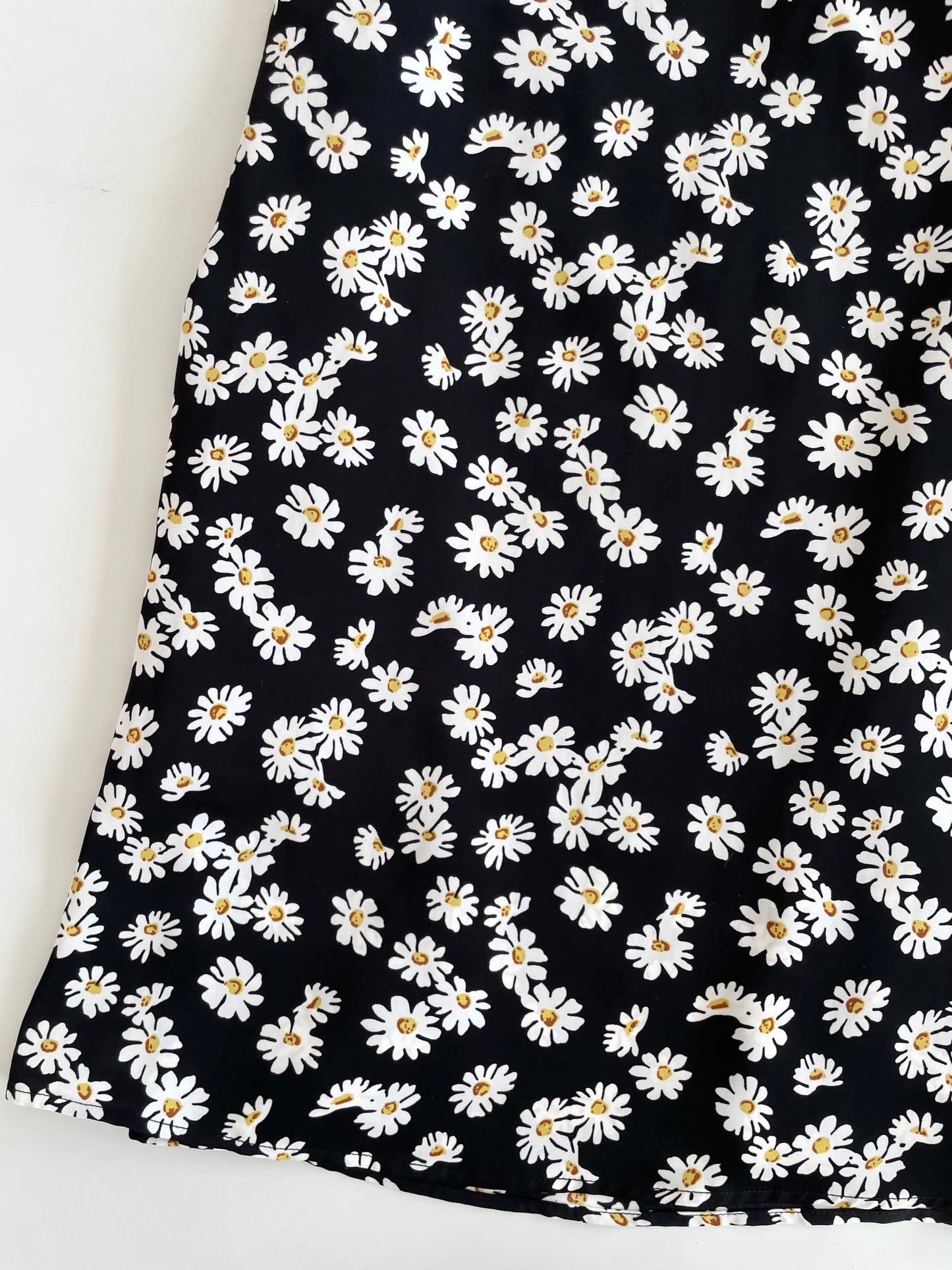 Daisy & Co Prairie Skirt-Waist 32