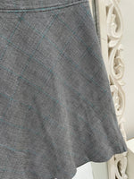 Load image into Gallery viewer, Vintage Skirt -waist 32