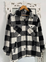 Load image into Gallery viewer, H&M Super Thick Shacket-Chest 46